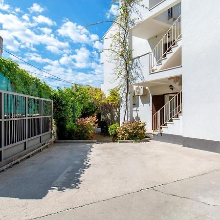 Apartment Nives In The City Center - Free Parking Split Kültér fotó