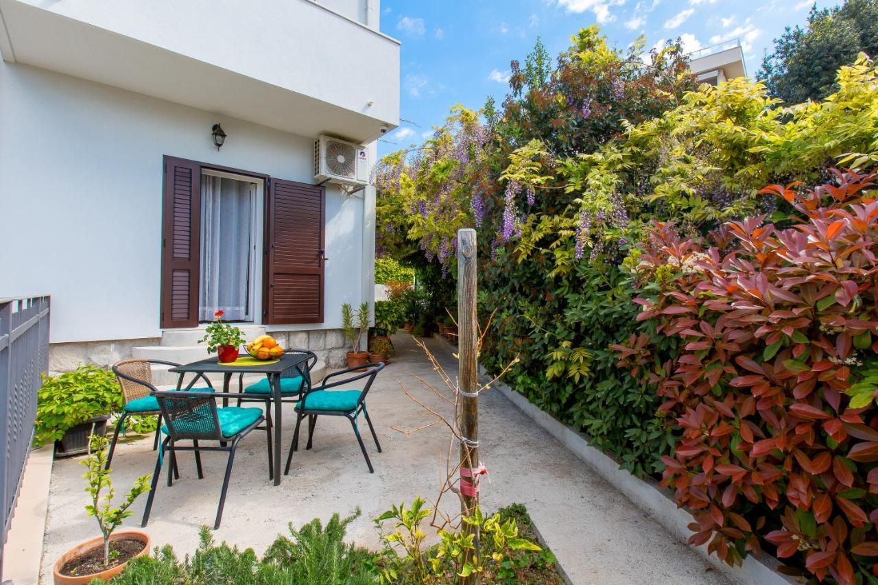 Apartment Nives In The City Center - Free Parking Split Kültér fotó