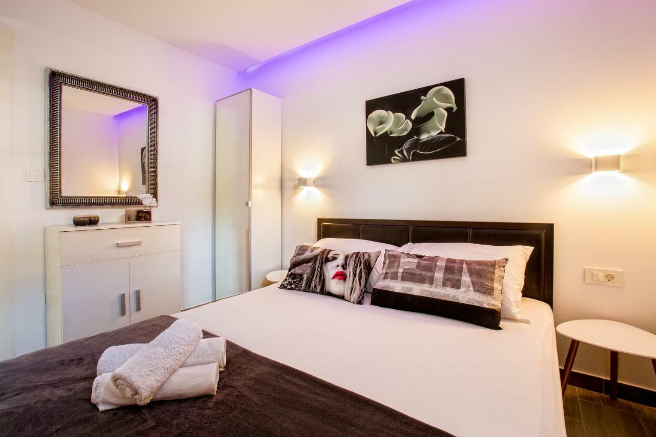 Apartment Nives In The City Center - Free Parking Split Kültér fotó