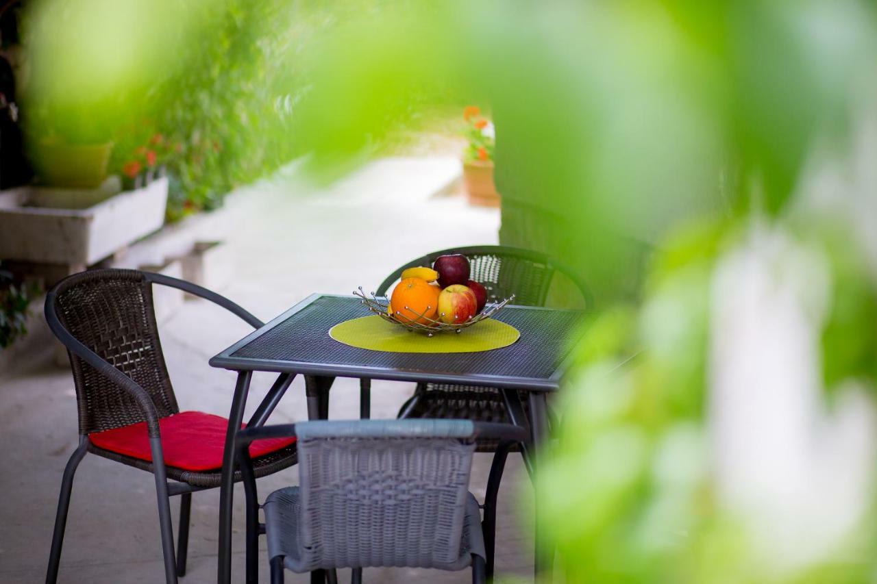 Apartment Nives In The City Center - Free Parking Split Kültér fotó